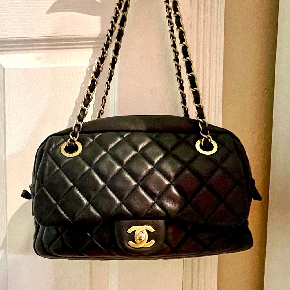 Authentic Black & Gold Hardware Chanel Camera Bag